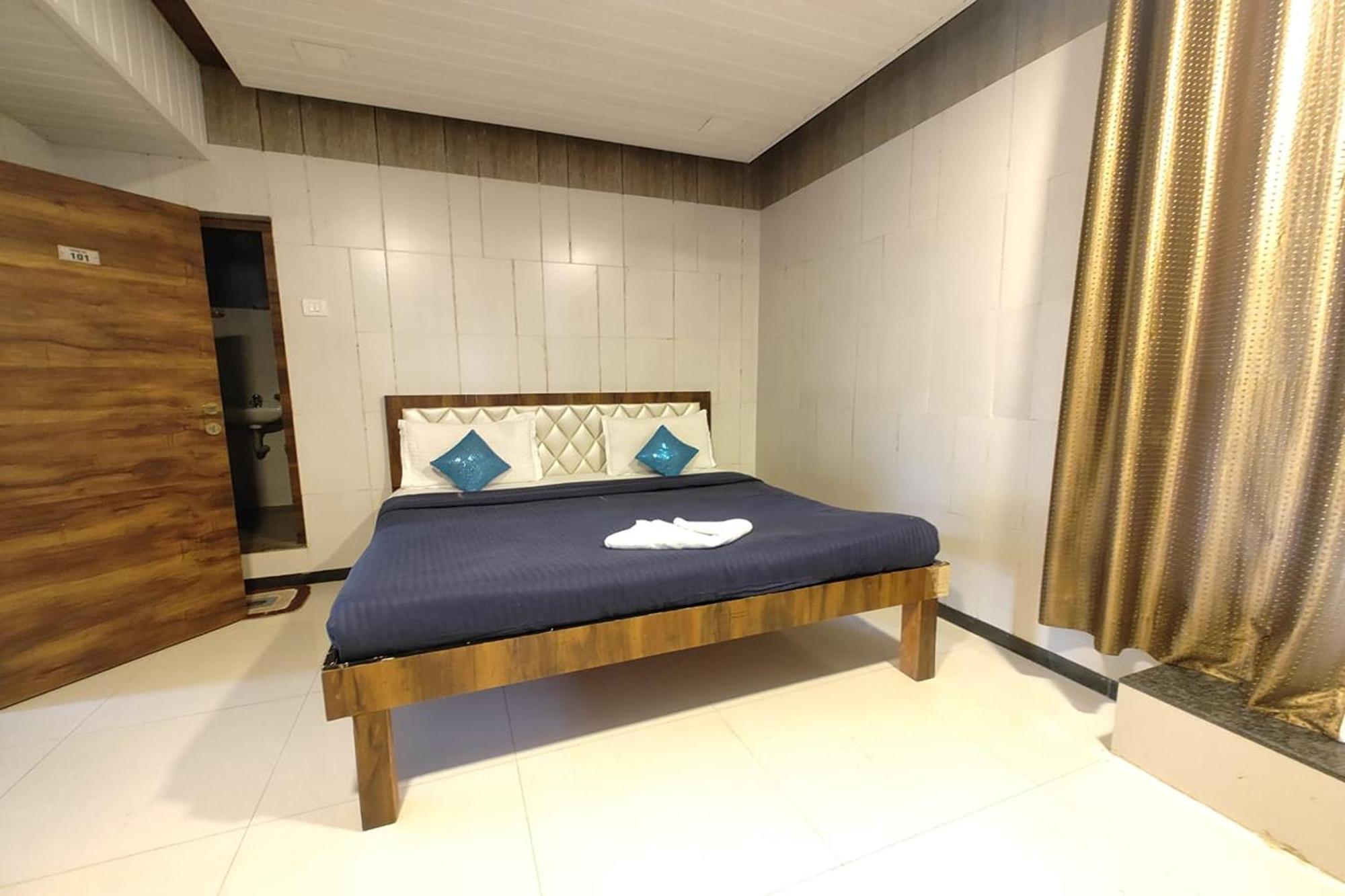Crystal Villa 판치가니 외부 사진
